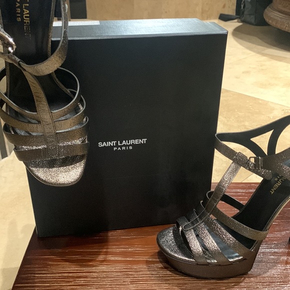 Designer shoes - Picture 5 of 5